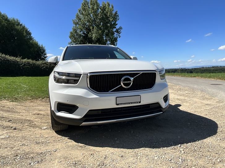 Volvo XC40 2.0 D4 Momentum AWD