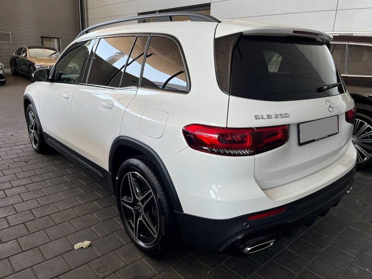 Mercedes-Benz GLB-Klasse X247 GLB 250 AMG Line 4matic