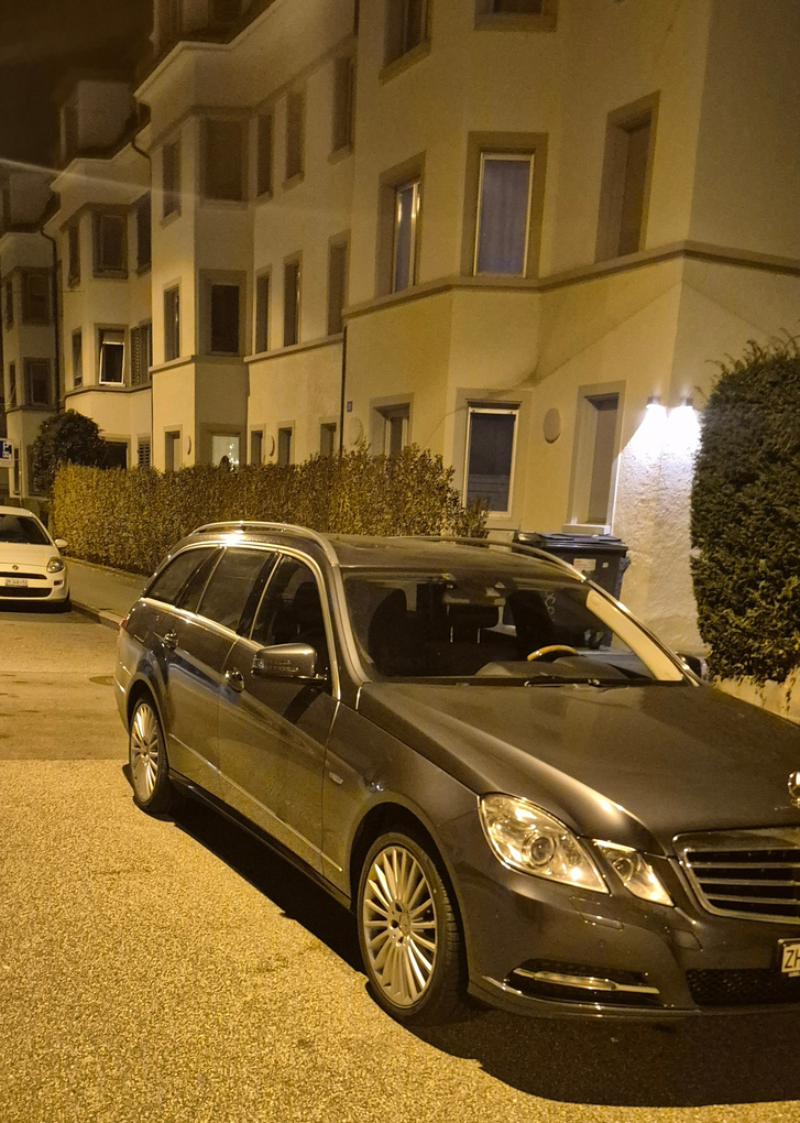 Mercedes-Benz E350 CDI 4MATIC Kombi | Top Zustand Mercedes-Benz Mercedes-Benz E-Klasse S212 Kombi E 350 CDI BlueEF 4m