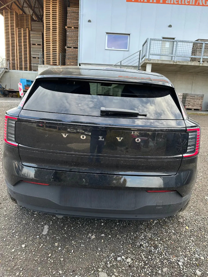 Volvo EX30 E60 Twin Ultra Performance AWD