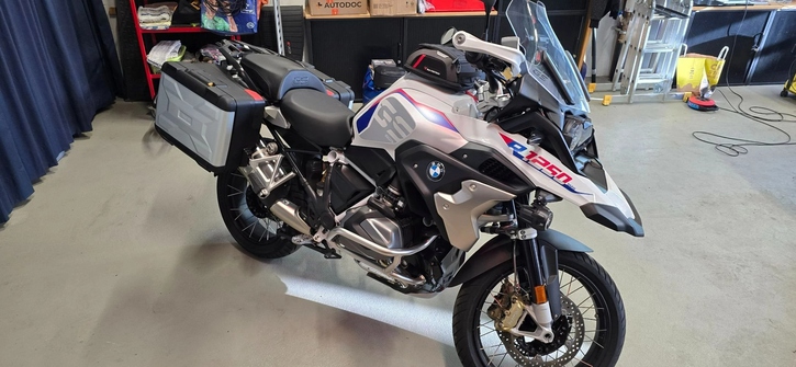BMW R 1250 GS Rally - Neuwertig, Erstbesitz, Top! BMW BMW R 1250 GS Rally