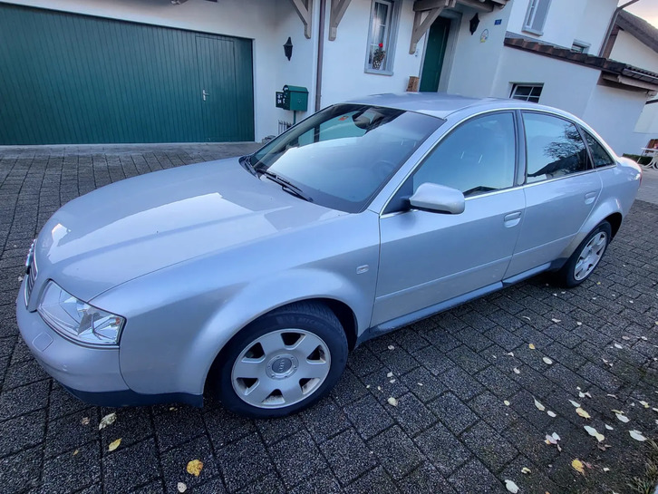 Audi A6 V8 Quattro mit vielen Extras Audi Audi A6 4.2 V8 40V quattro