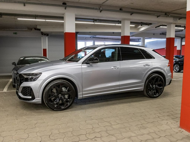 Audi RS Q8 4.0 V8 TFSI quattro T-Tronic