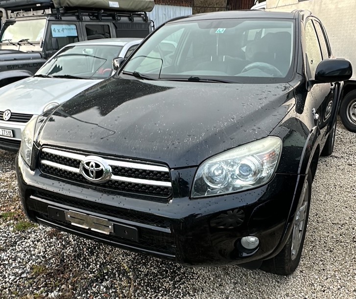 Toyota RAV4 2.2 D-4D 177 Linea Luna
