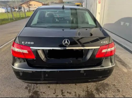Mercedes-Benz E-Klasse W212 E 200 CDI BlueEF