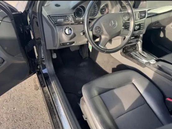 Mercedes-Benz E-Klasse W212 E 200 CDI BlueEF