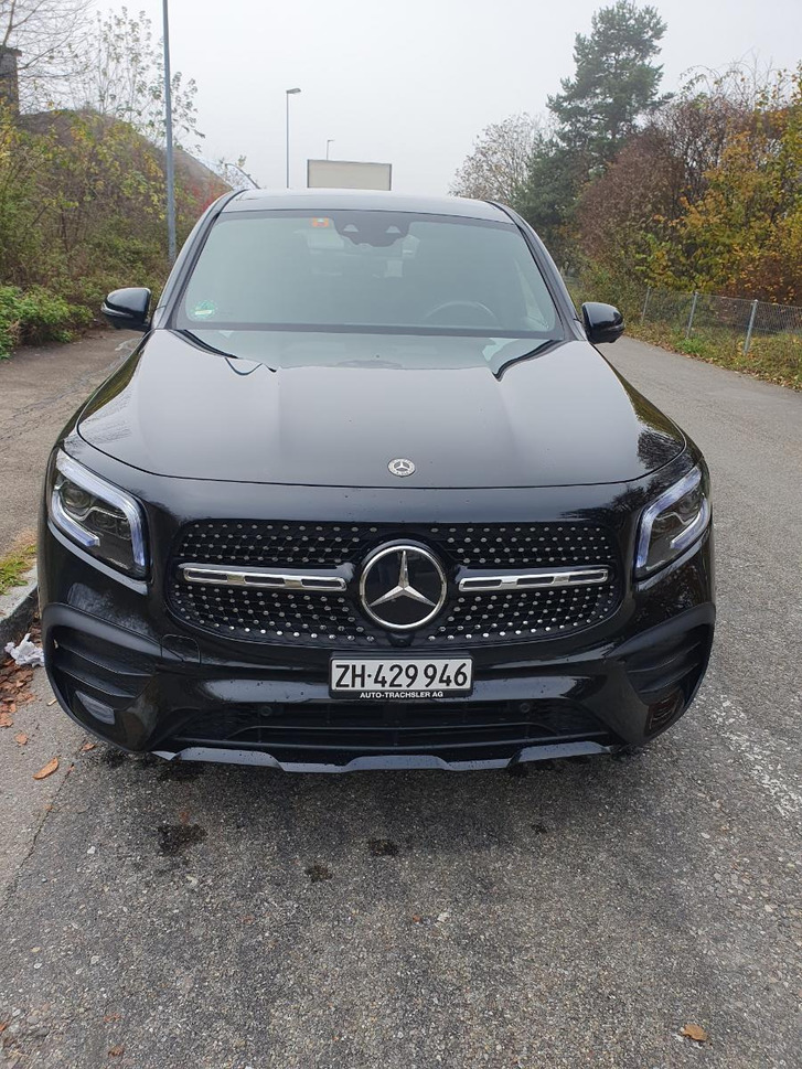 Luxus SUV: Mercedes-Benz GLB 220 d AMG Line 4MATIC Mercedes-Benz Mercedes-Benz GLB-Klasse X247 GLB 220 d AMG Line 4matic