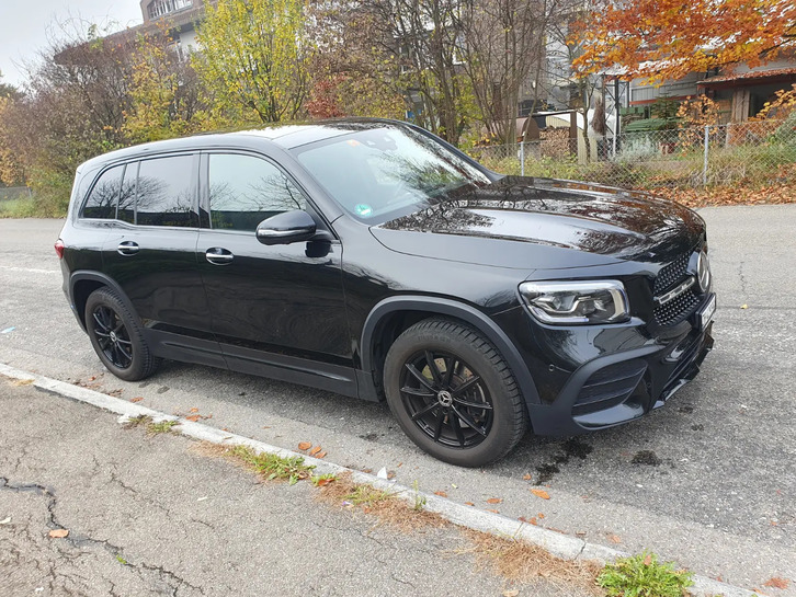 Luxus SUV: Mercedes-Benz GLB 220 d AMG Line 4MATIC Mercedes-Benz Mercedes-Benz GLB-Klasse X247 GLB 220 d AMG Line 4matic