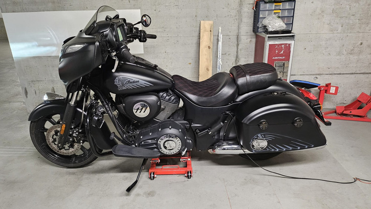 INDIAN Chieftain Dark Horse