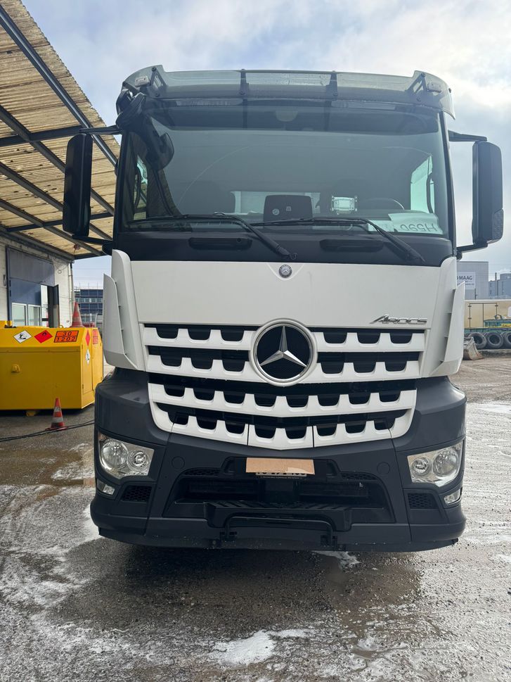 Mercedes-Benz Arocs 4451 - Frisch MFK-geprüft Mercedes-Benz Mercedes-Benz Arocs 4451