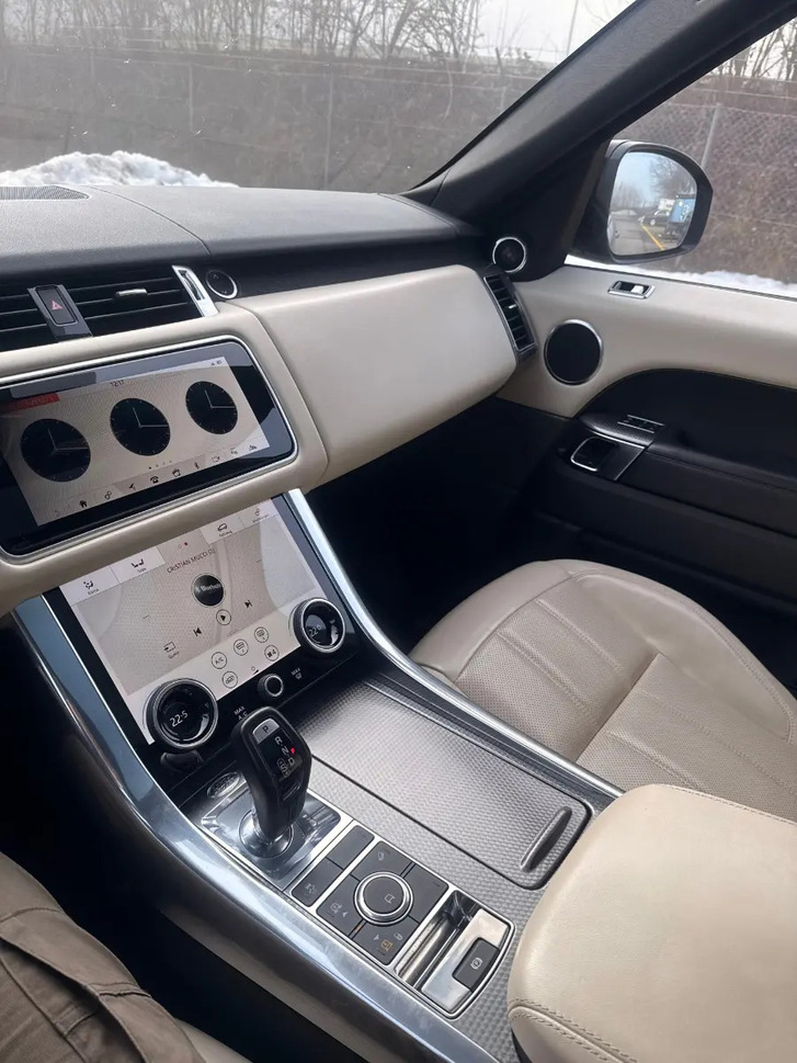 Luxuriöser Range Rover Sport 3.0 SDV6 zu verkaufen Land Rover Land Rover Range Rover Sport 3.0 SDV6 HSE Dynamic