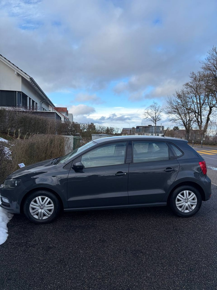 VW Polo 1.2 TSI 90 BlueMT Sound - Top Zustand, CH VW VW Polo 1.2 TSI 90 BlueMT Sound