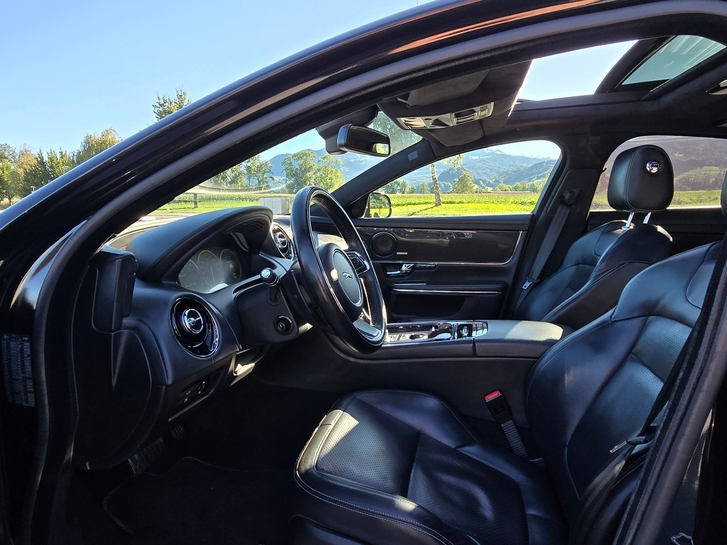 Jaguar XJ 3.0 V6 D Portfolio