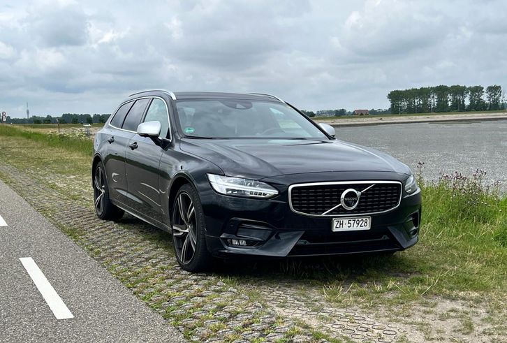 Volvo V90 2.0 T6 R-Design AWD, Top Zustand Volvo Volvo V90 2.0 T6 R-Design AWD