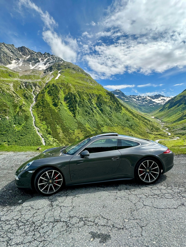 Porsche 911 Coupé 3.8 Carrera 4S PDK