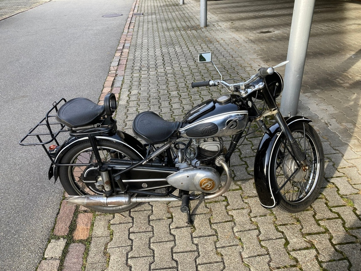 HOFFMANN M.R. 175-2 Fahrzeugverkauf Schweiz HOFFMANN HOFFMANN M.R. 175-2