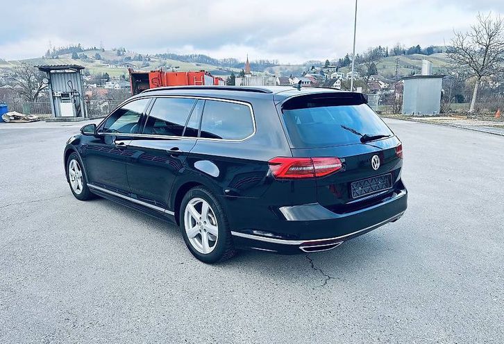 VW Passat Variant 2.0 TDI 190 SCR Highl. DSG 4m