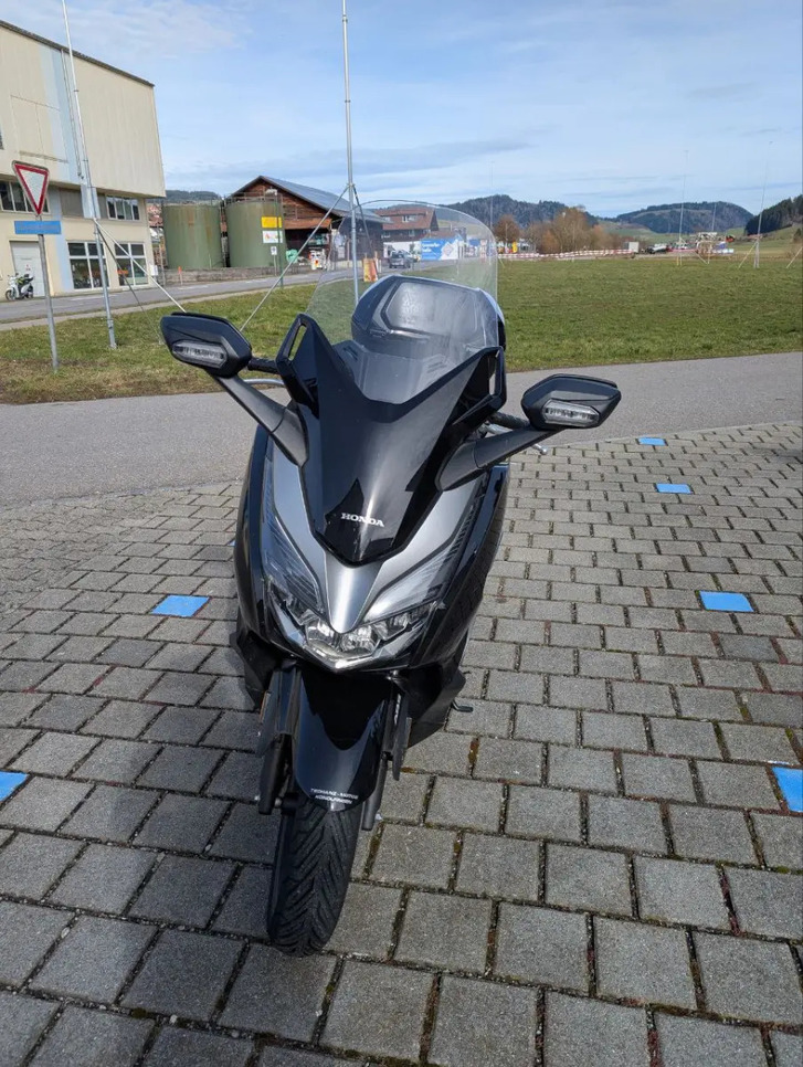 HONDA NSS 300 Forza ABS