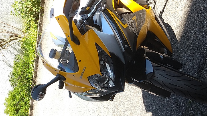 Suzuki GSX-R 600 K8