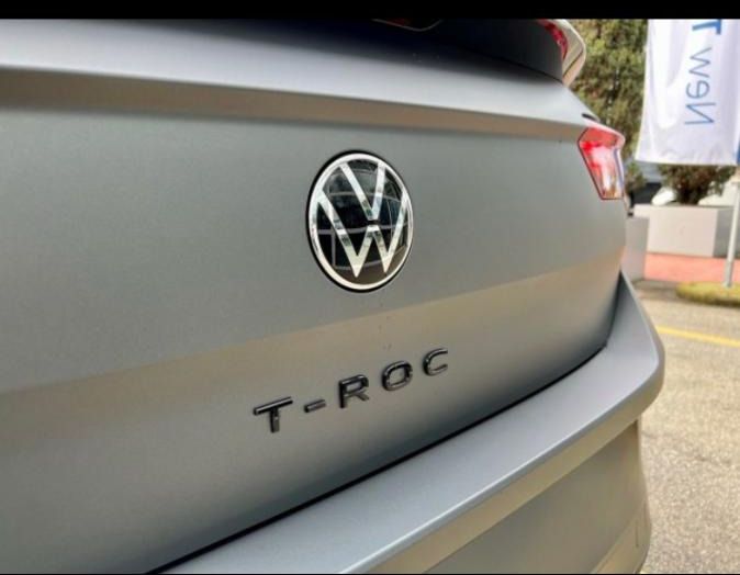 VW T-Roc Cabriolet R-Line DSG 2026 in Top Zustand VW VW T-Roc Cabriolet 1.5 TSI R-Line DSG