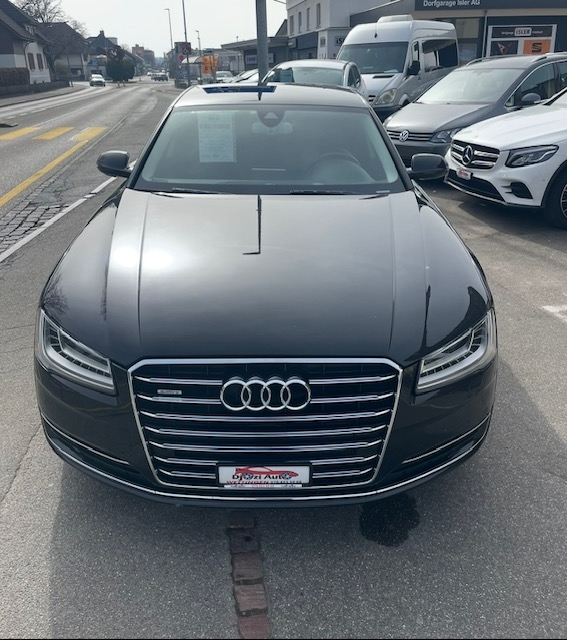 Audi A8 3.0 V6 TDI quattro in Top-Zustand Audi Audi A8 3.0 V6 TDI quattro T-Tronic
