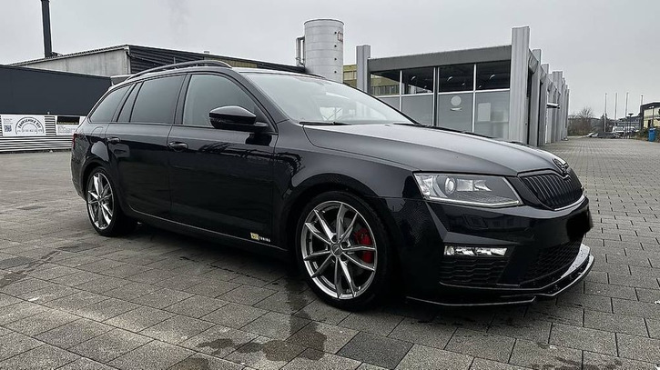 Skoda Octavia Combi RS 4x4 DSG - Perfekt Gepflegt! Skoda Skoda Octavia Combi 2.0 TDI 184 RS 4x4 DSG