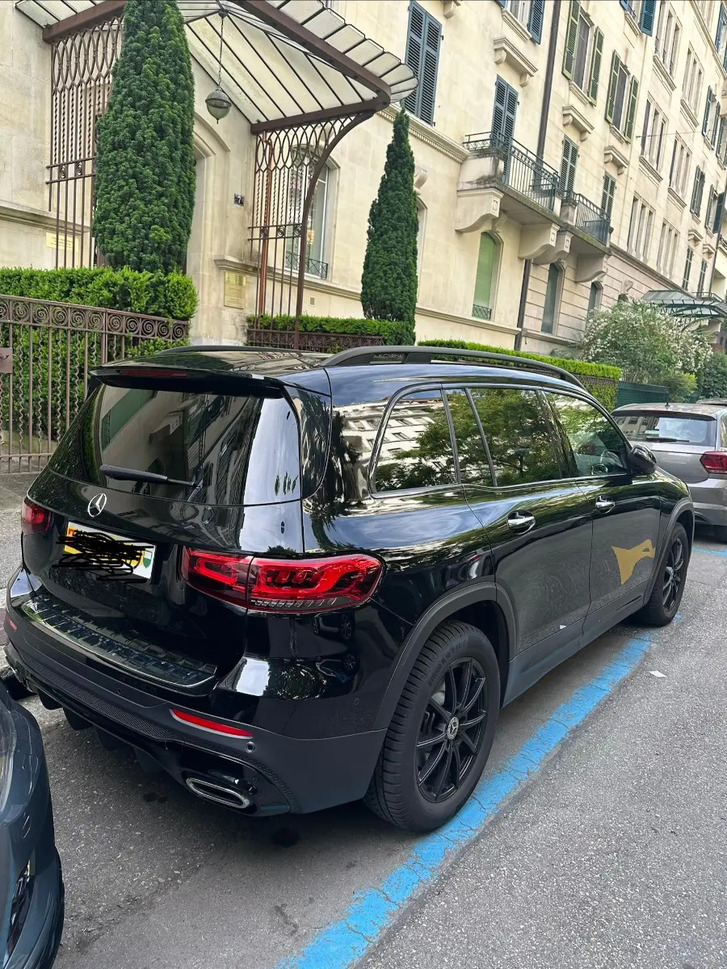 Mercedes-Benz GLB-Klasse X247 GLB 250 AMG Line 4matic