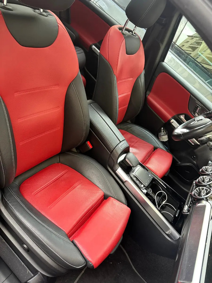 Mercedes-Benz GLB-Klasse X247 GLB 250 AMG Line 4matic