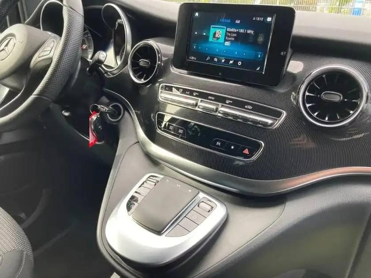 Mercedes V-Klasse V 220 d Avantgarde Van ab 603 CHF Mercedes-Benz Mercedes-Benz V-Klasse V447 Van V 220 d Avantgarde lang