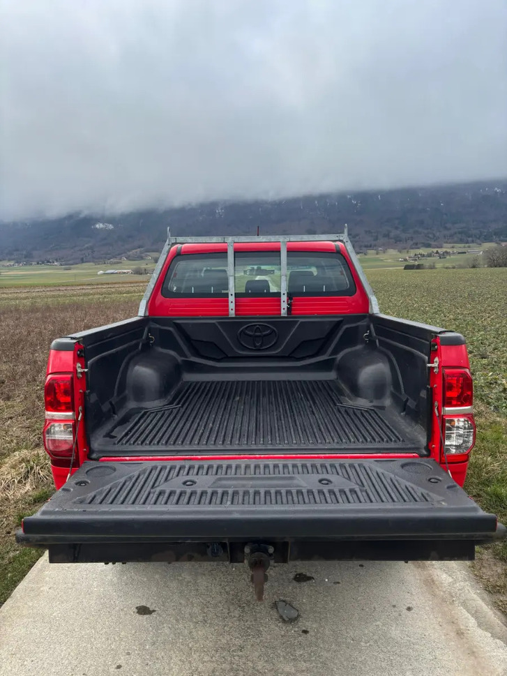 Toyota Hilux Double Cab.-Pick-up 3.0-4D Linea Sol