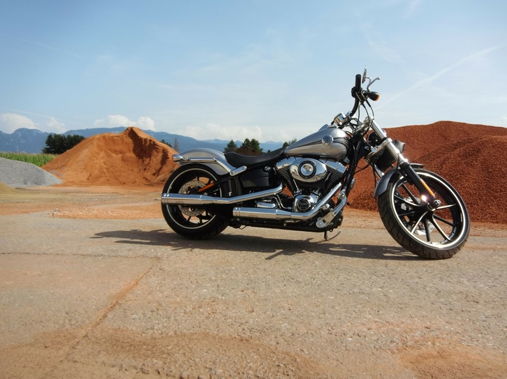 HARLEY-DAVIDSON FXSB Breakout 103 ABS