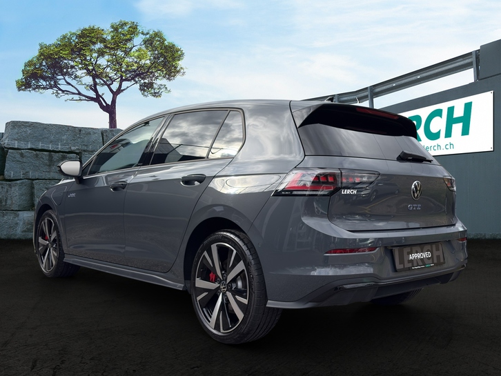 VW Golf VIII 1.5 TSI PHEV GTE DSG