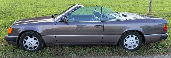 Mercedes-Benz A124 Cabriolet 300 CE-24