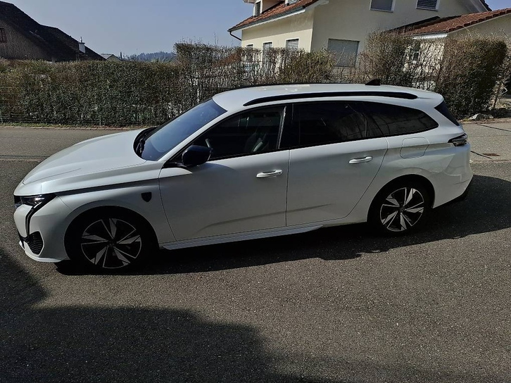 Peugeot 308 SW 1.6 PHEV 225 GT