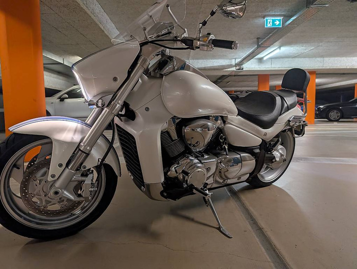 SUZUKI M 1800 R Intruder