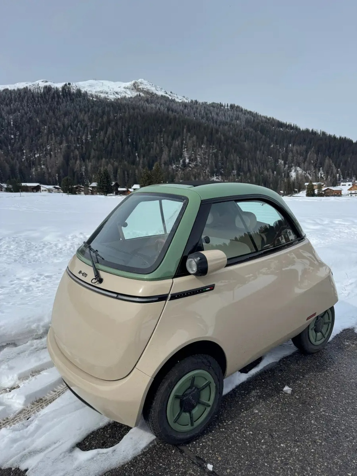 Exklusiver Microlino Spiaggina - 177 km Reichweite MICRO MICRO Microlino 10.5 kWh Medium Range Spiaggina