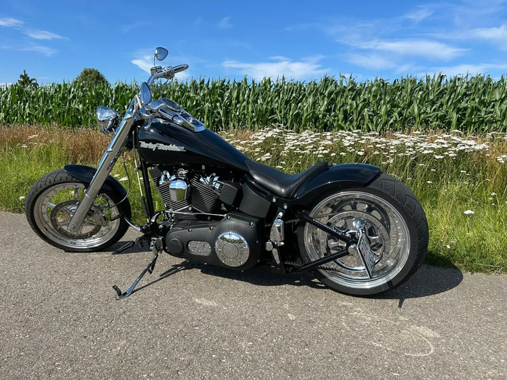 Harley-Davidson Night Train in Top Zustand kaufen HARLEY-DAVIDSON HARLEY-DAVIDSON FXSTBI Night Train