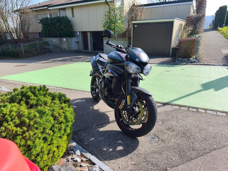 TRIUMPH Speed Triple RS 1050 ABS