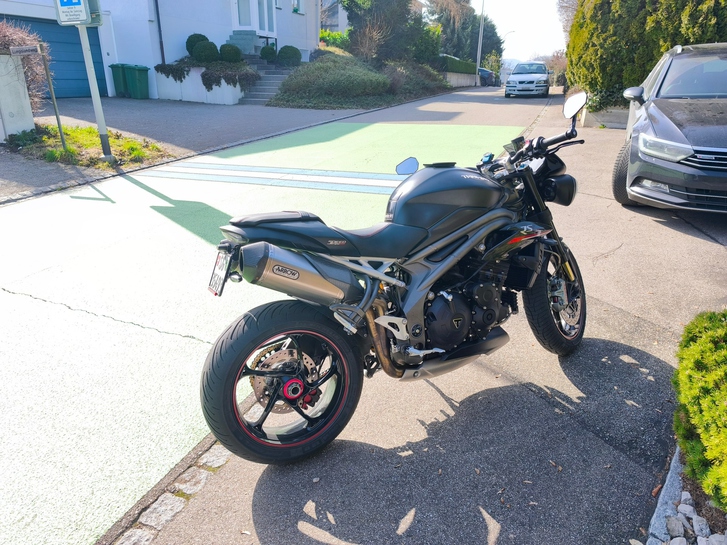 TRIUMPH Speed Triple RS 1050 ABS