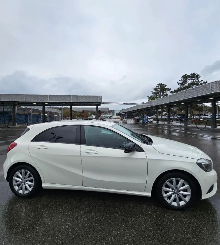 Mercedes-Benz A-Klasse W176 A 200 Night Star