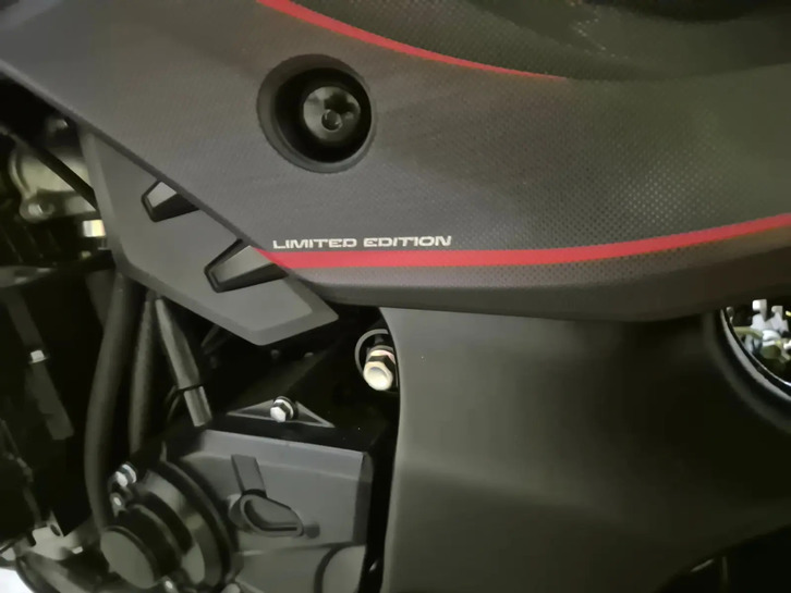 SUZUKI GSX-S 750 EVO ABS