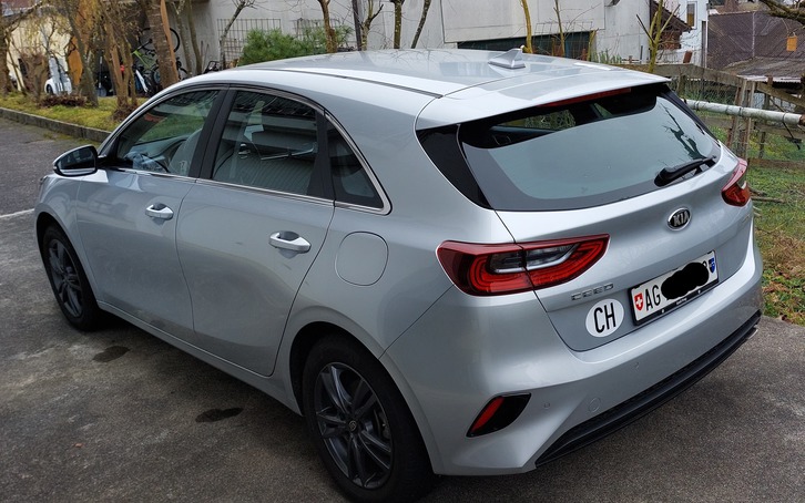 Kia Ceed 1.4 T-GDi Power 25+