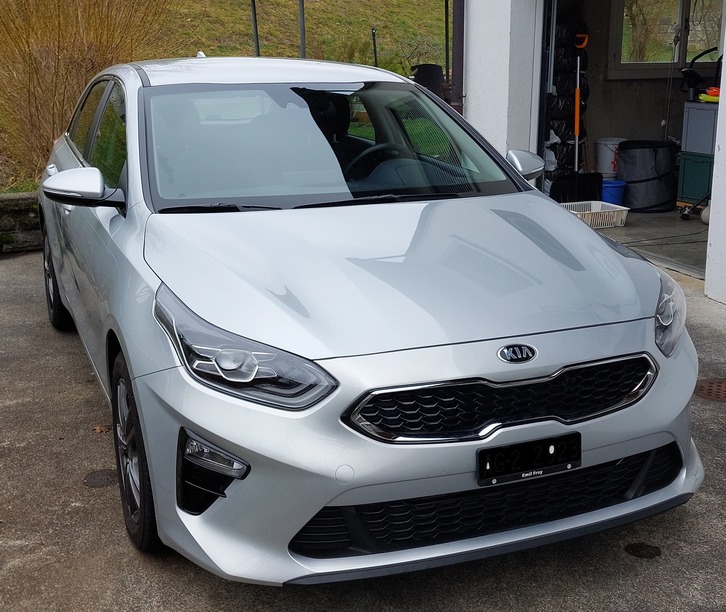 Kia Ceed 1.4 T-GDi Power 25+