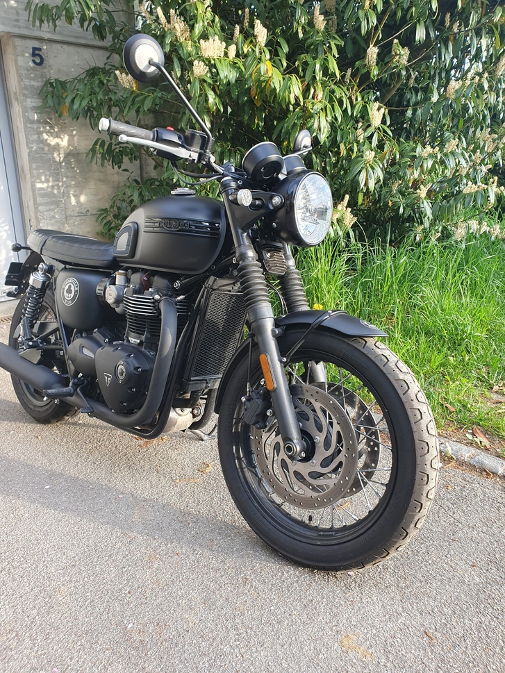 TRIUMPH Bonneville T120 ABS ACE Version / Limited Edition