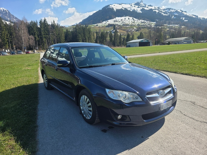 Subaru Legacy Station 2.0 R Swiss