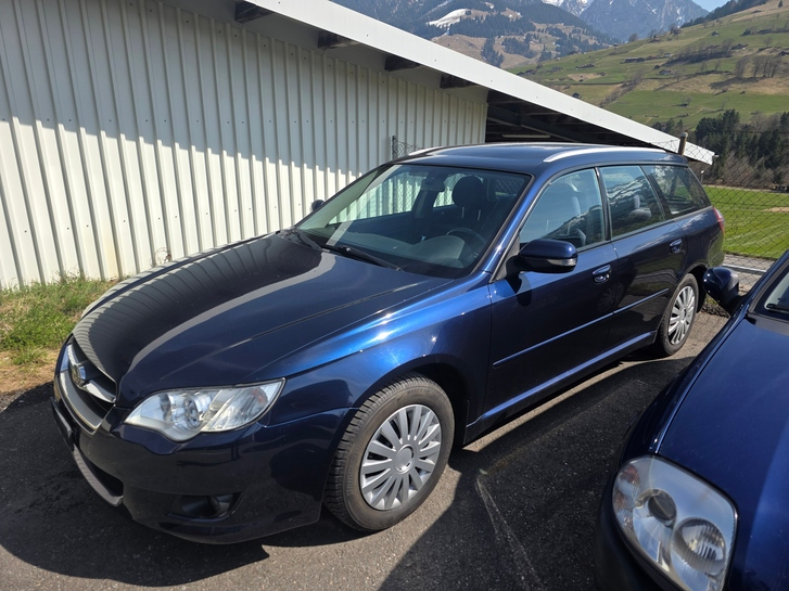 Subaru Legacy Station 2.0 R Swiss