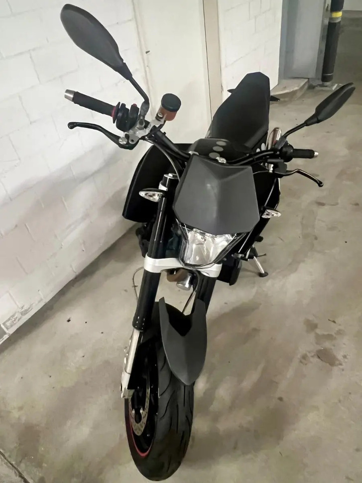 HUSQVARNA Nuda 900 ABS