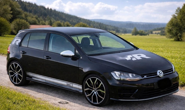 VW Golf VII 2.0 TSI R DSG 4motion