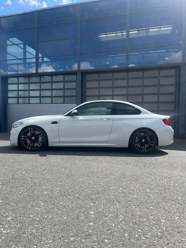 Sportlicher BMW M2 Competition Coup, Top Zustand BMW BMW 2er Reihe F87 Coupé M2 Competition