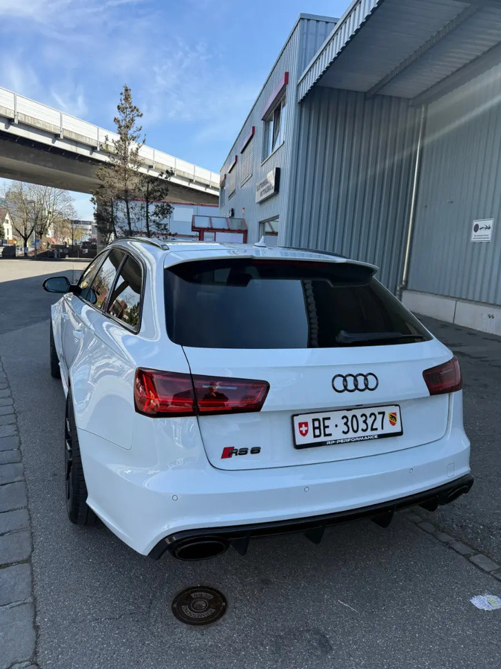 Audi RS6 Avant 4.0 V8 TFSI perform. qu. T-Tr.